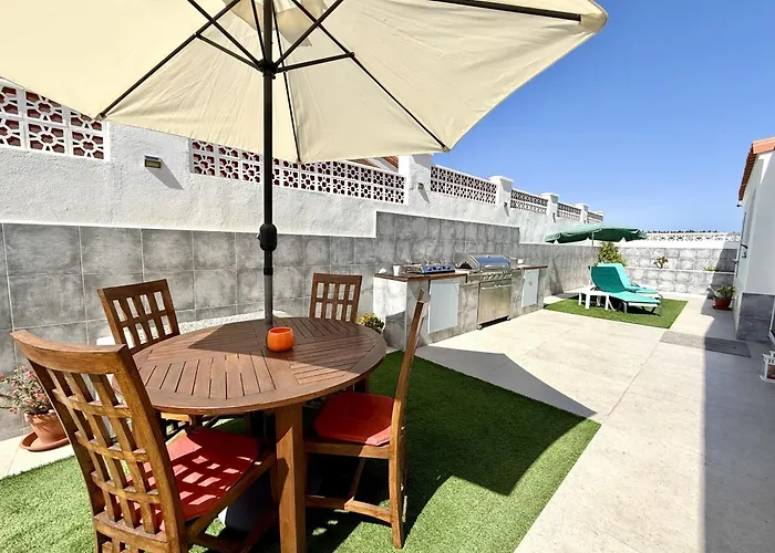 Villa & Enjoy *